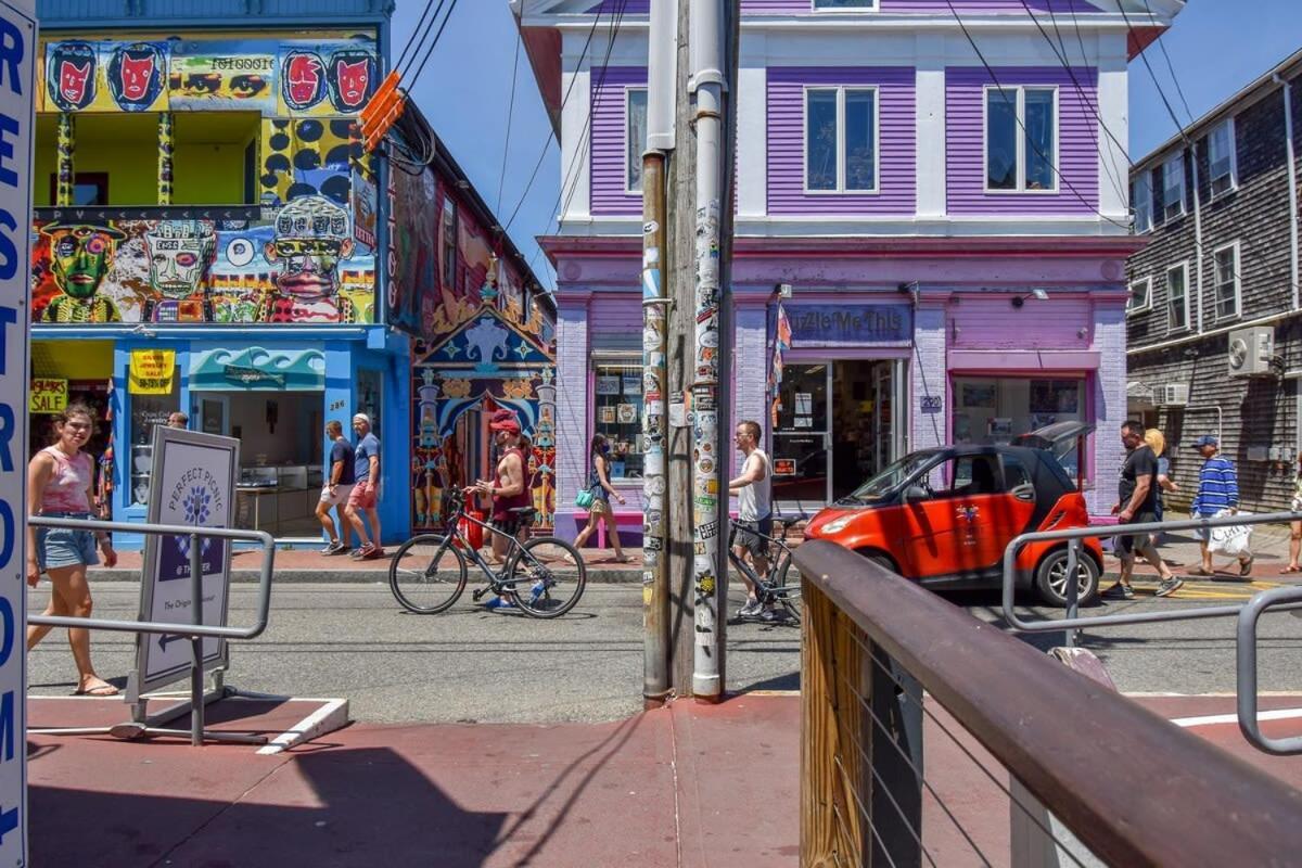 プロビンスタウンCenter Of Town Steps Away Private Deckアパートメント エクステリア 写真